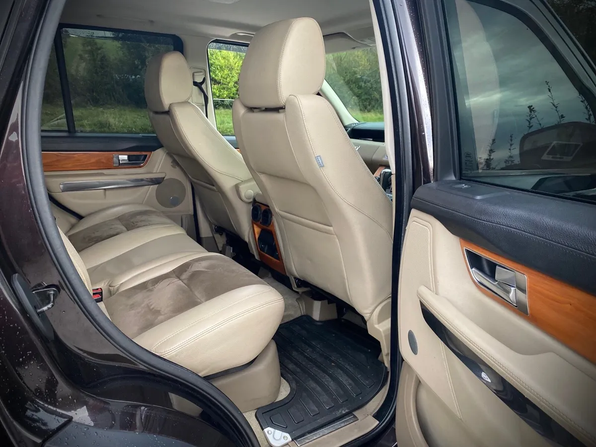 2010 Range Rover Sport 3.0Diesel HighSpec - Image 4