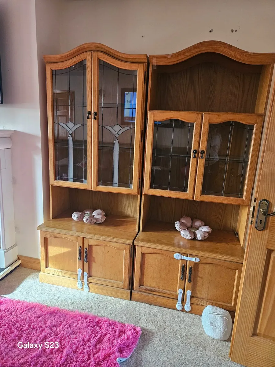 Living room 3 piece cabinet - Image 1