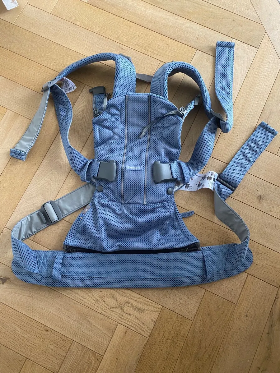 Baby Bjorn Carrier - Image 3