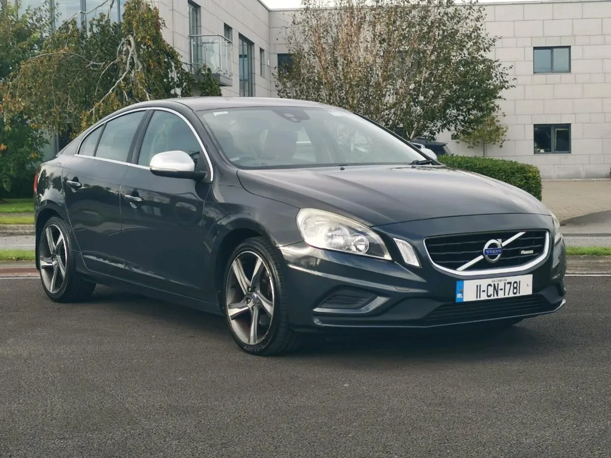 2011 Volvo V60 2.0D D3 R-Design - Image 1