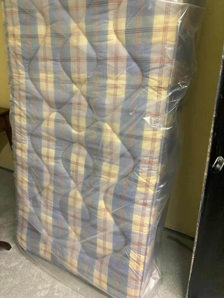 furniture - Image 4