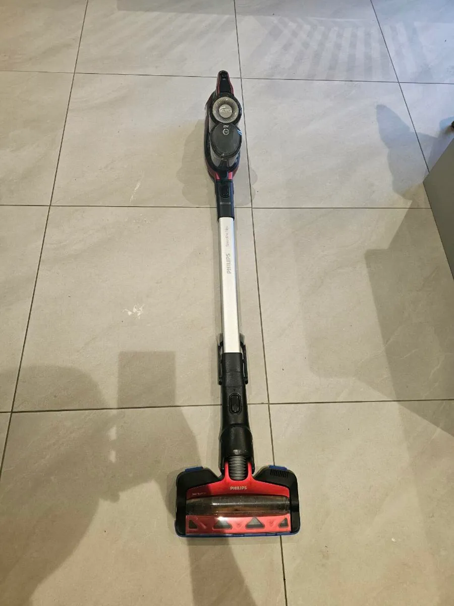 Phillips Speed Pro Max Cordless Hoover/Vaccum - Image 2