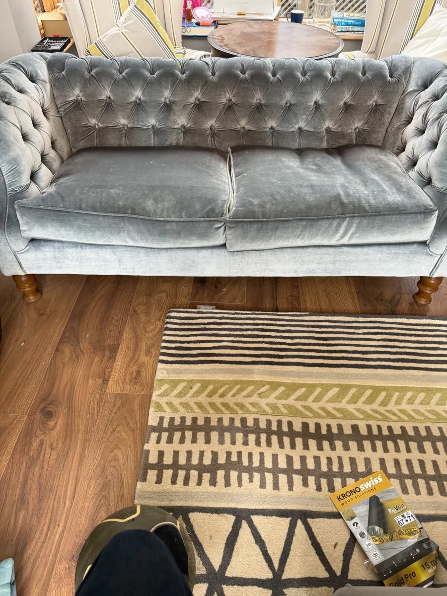 2 Grey Luxury Sofas - Image 4