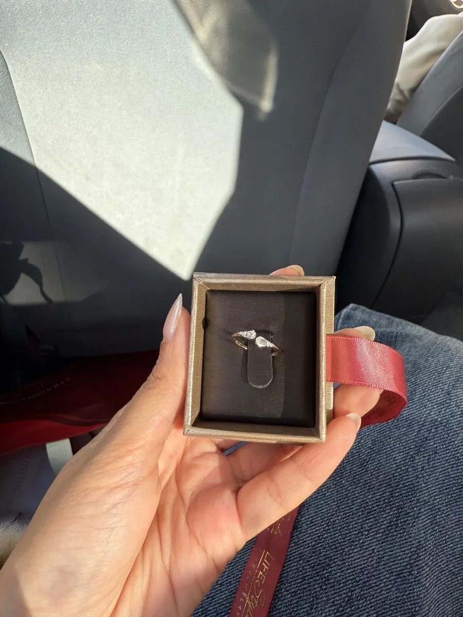 Modern Design Diamond Ring - Image 1