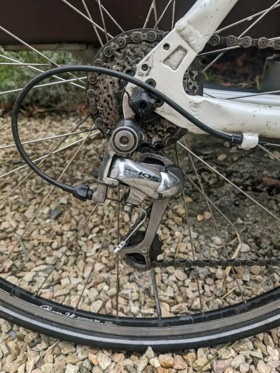 Merida Speeder Hybrid bike - Image 4
