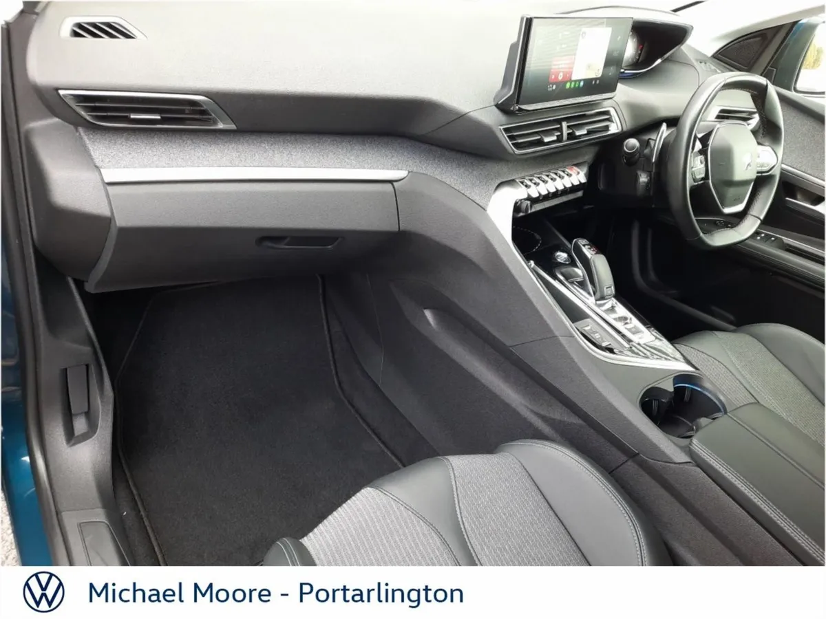 Peugeot 3008 1.5 Bluehdi 130bhp Allure Auto - Image 4