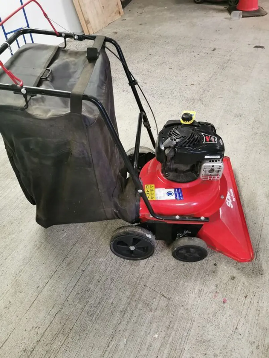 petrol leaf vaccum - Image 2