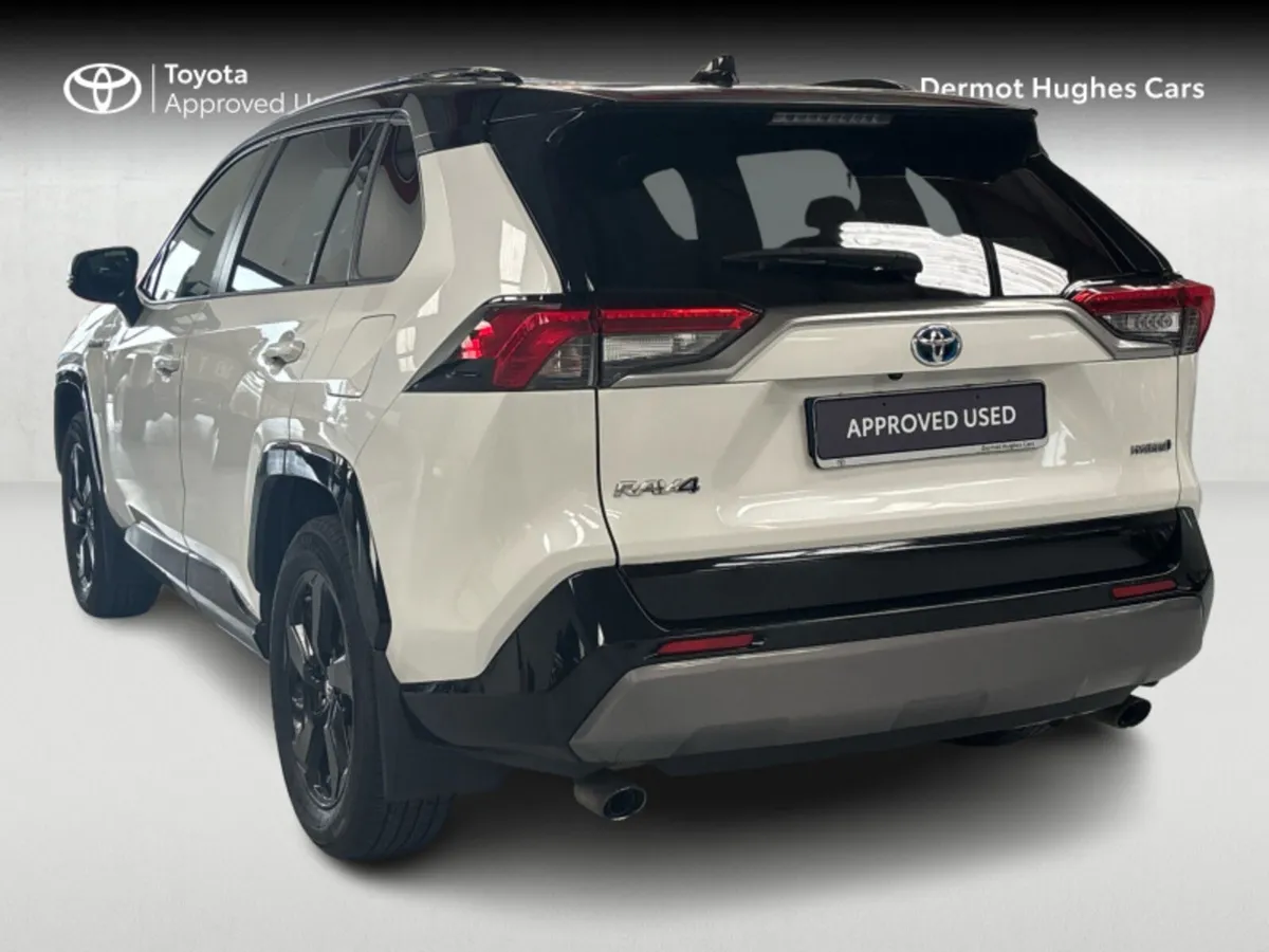 Toyota RAV4 2.5 Hybrid Sport 2WD - Image 2