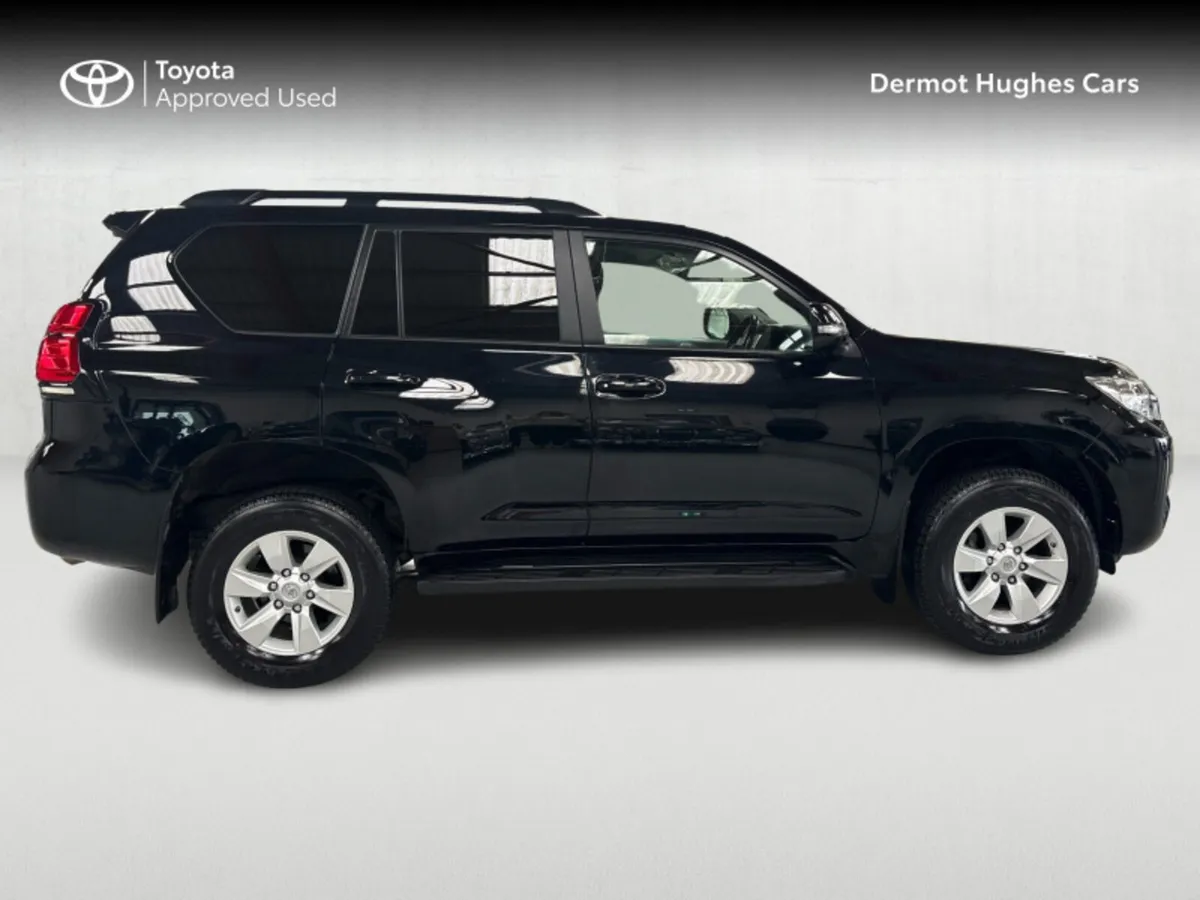 Toyota Land Cruiser LWB COMMERCIAL 4DR - Image 3