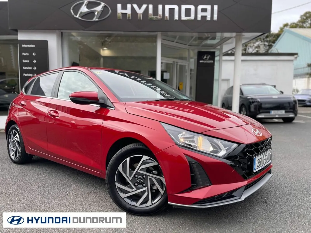 Hyundai i20 Deluxe Plus Automatic - Image 1