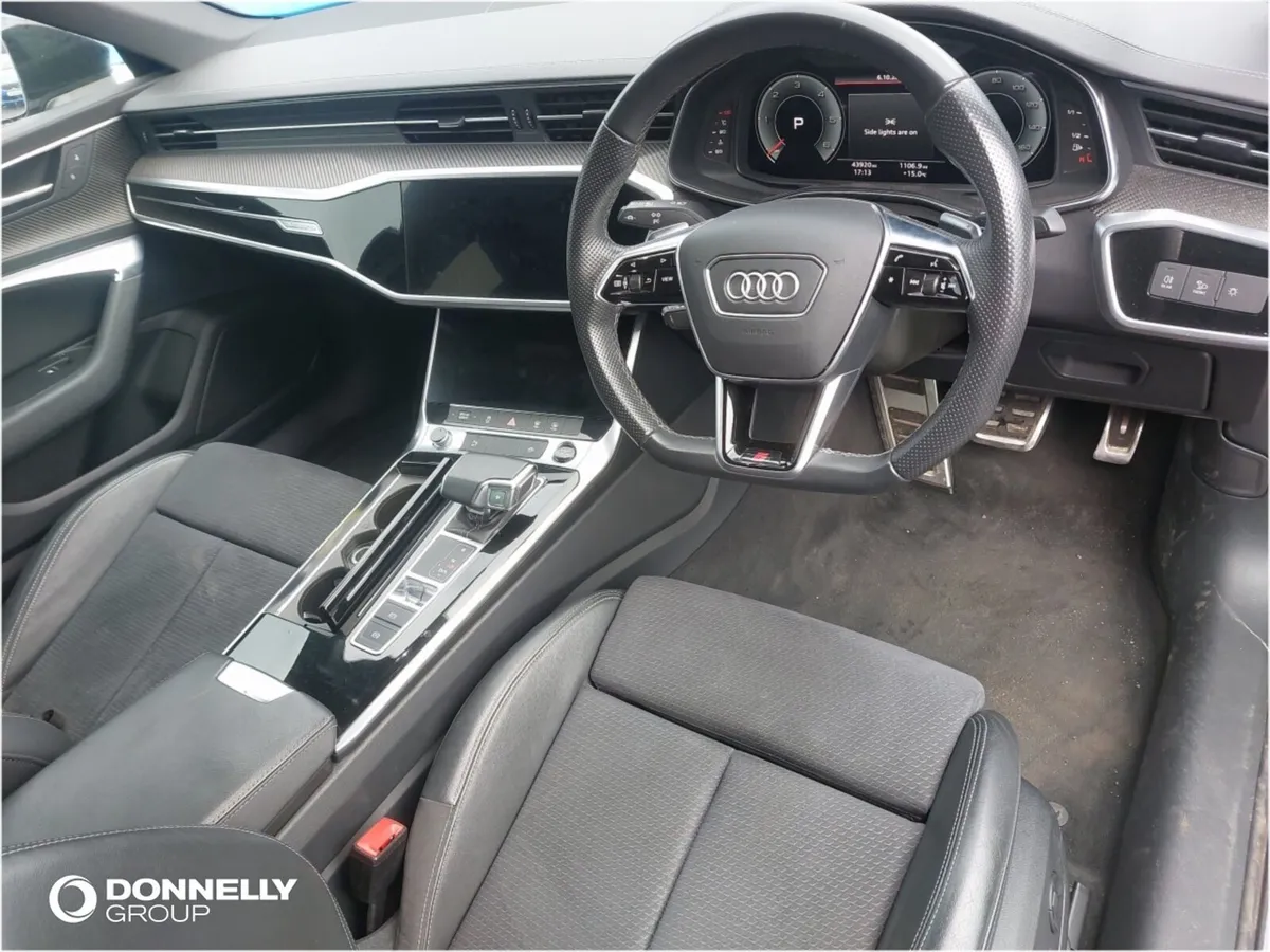 Audi A6 Diesel Saloon Black Edition - Image 3