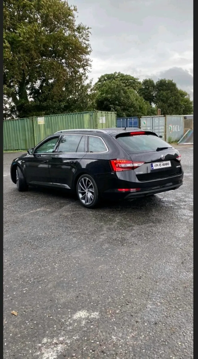 Skoda Superb 2017 Laurin and Klement - Image 4