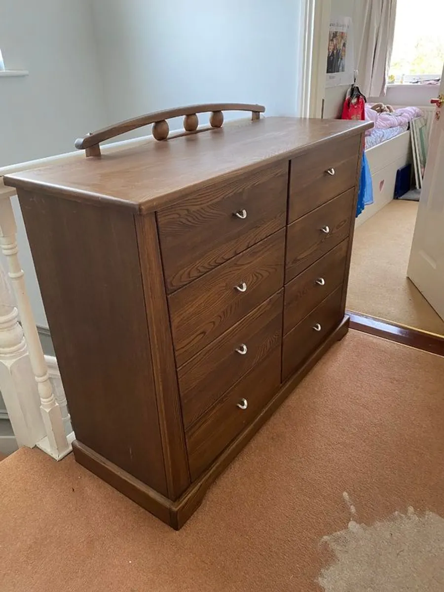 Bedroom furniture set - Image 2