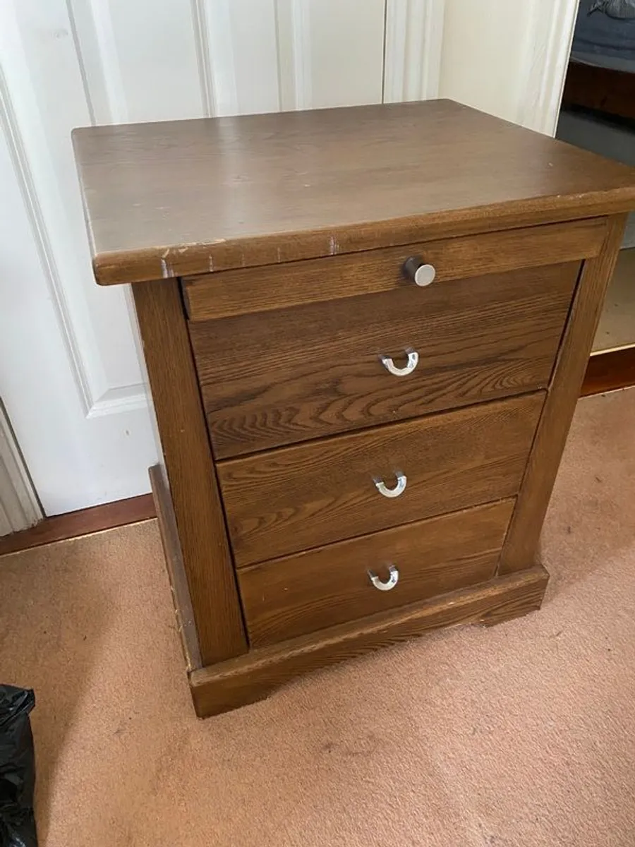 Bedroom furniture set - Image 4