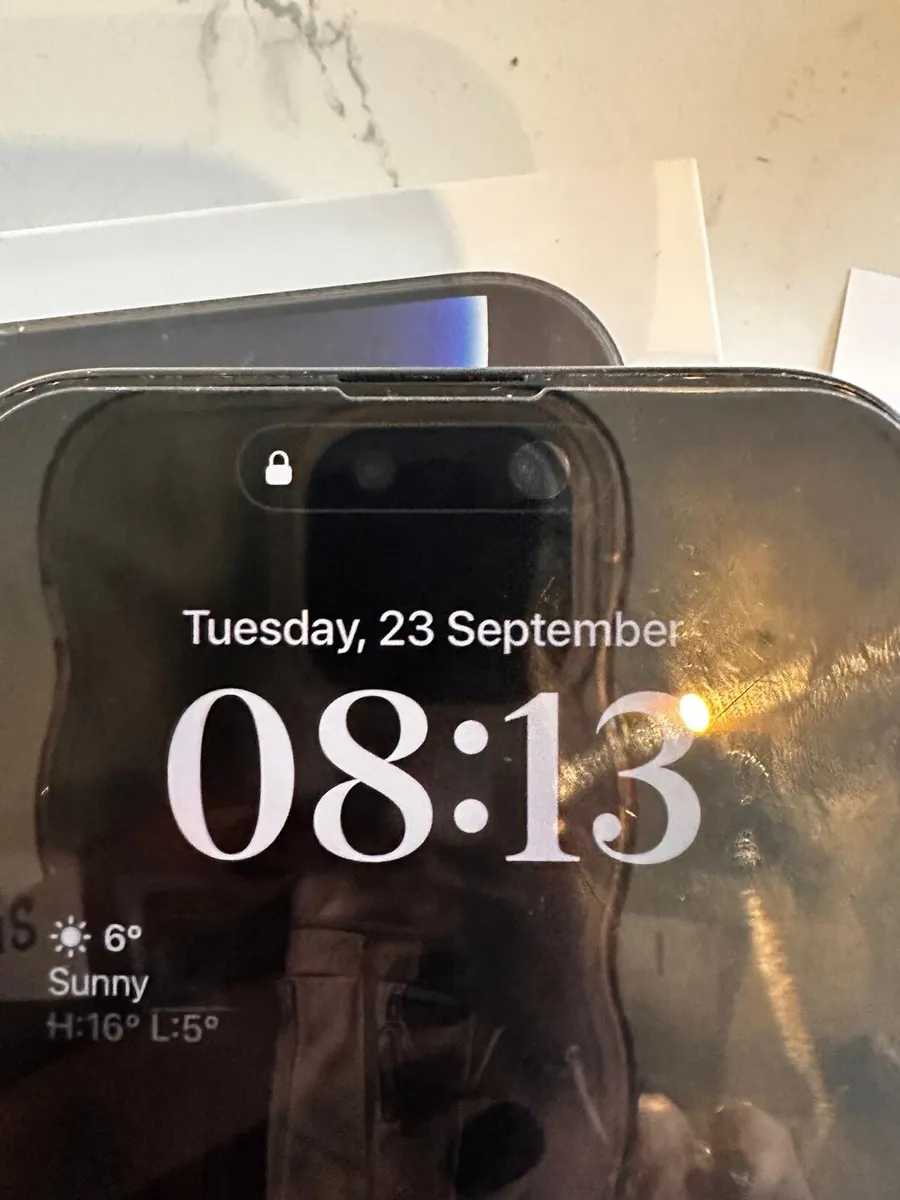 Iphone 16 Pro Max + AppleCare - Image 4