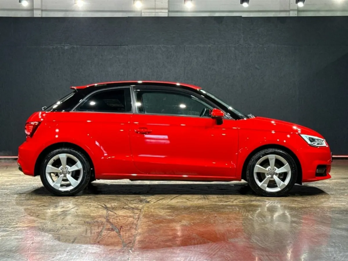 Audi A1 1.0 AUTOMATIC - REVERSE CAMERA - ALLOY WHE - Image 3