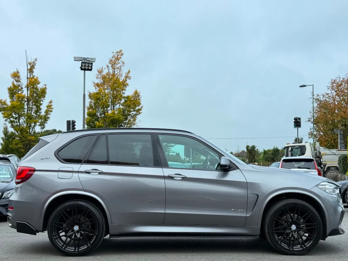 BMW X5 40e M-SPORT AUTO PHEV *LOW KMS* - Image 4