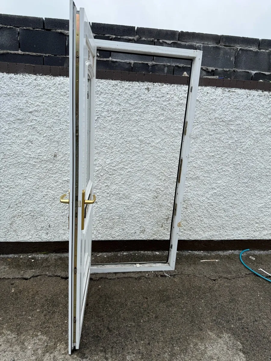 Pvc front door - Image 3