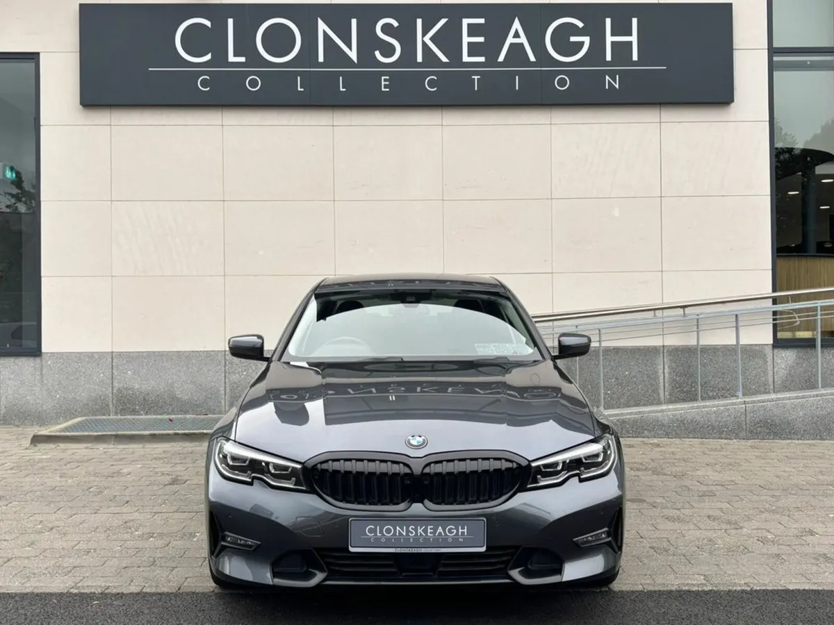 BMW 3-Series 330I SPORT, ONLY 38KM 258BHP - Image 2