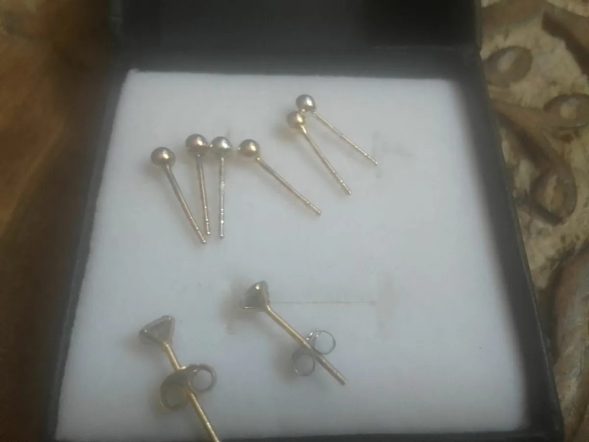 STERLING SILVER 4 SET SMALL STUD EARRINGS NEW - Image 3