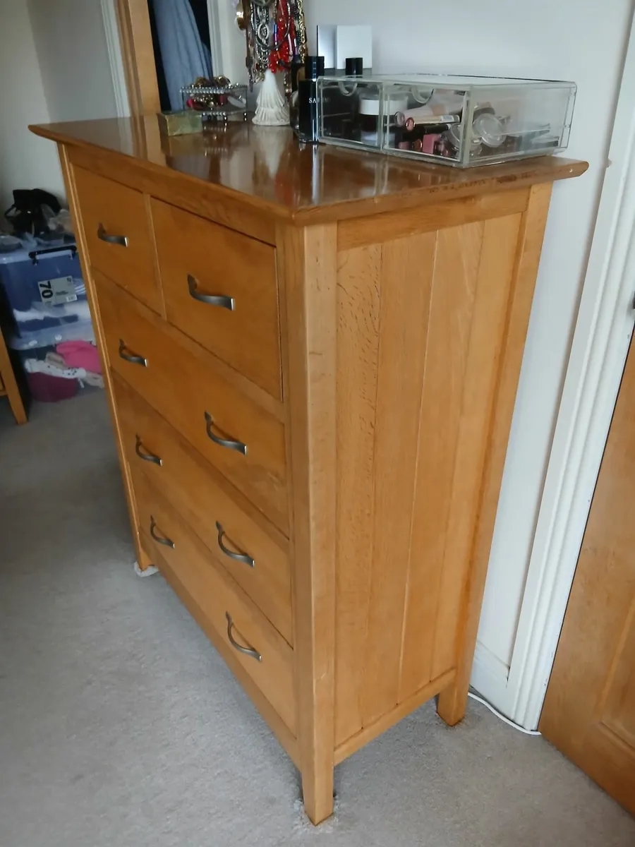 bedroom furniture - Image 2