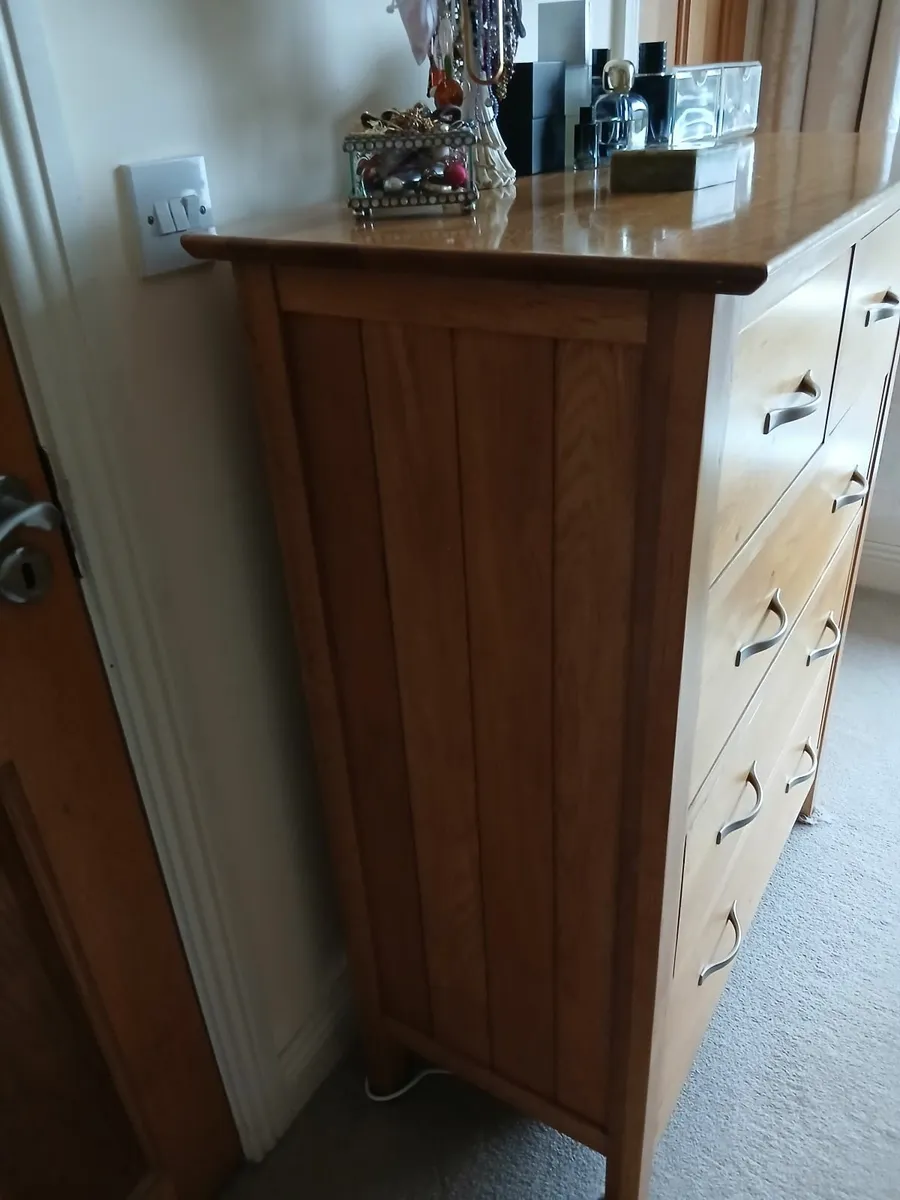 bedroom furniture - Image 3