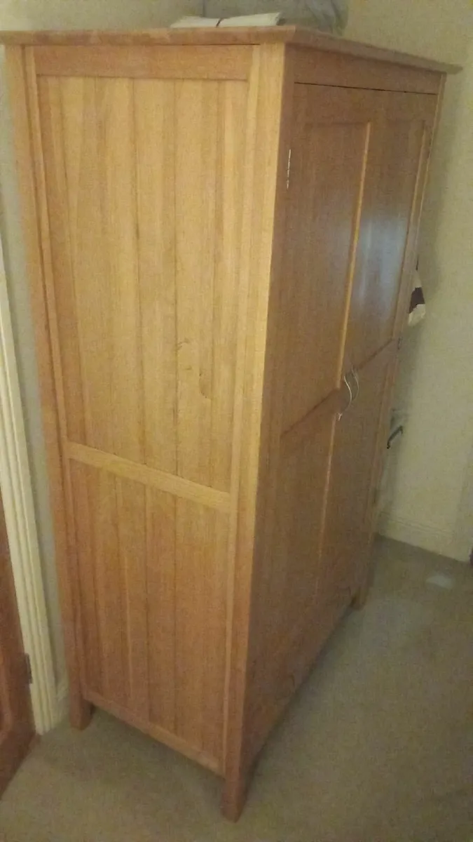 bedroom furniture - Image 4