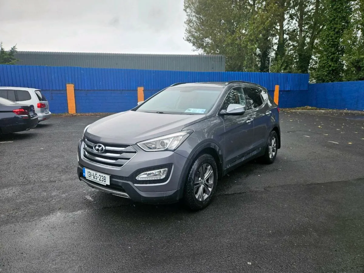 Hyundai santafe 7 seater - Image 4