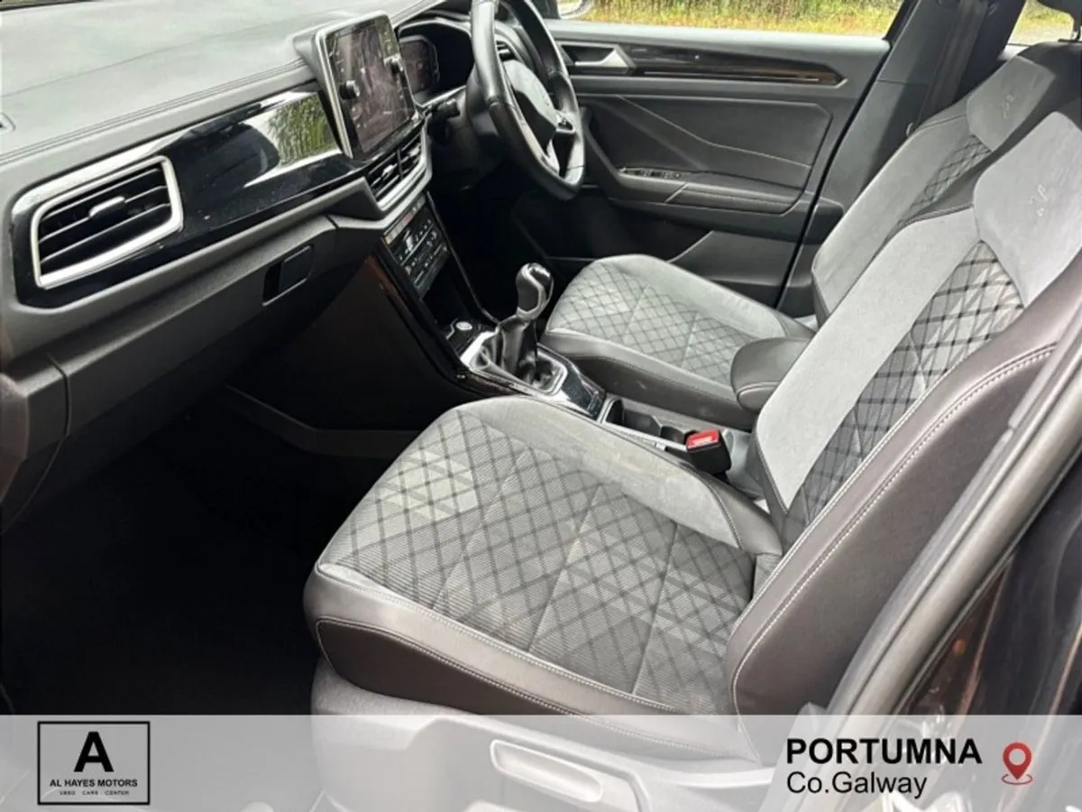 Volkswagen T-Roc R-line 2.0 TDI 116HP - Image 4