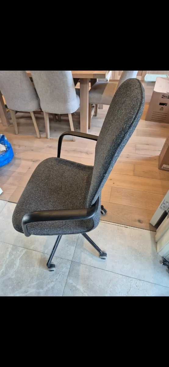 Office chair - Image 2