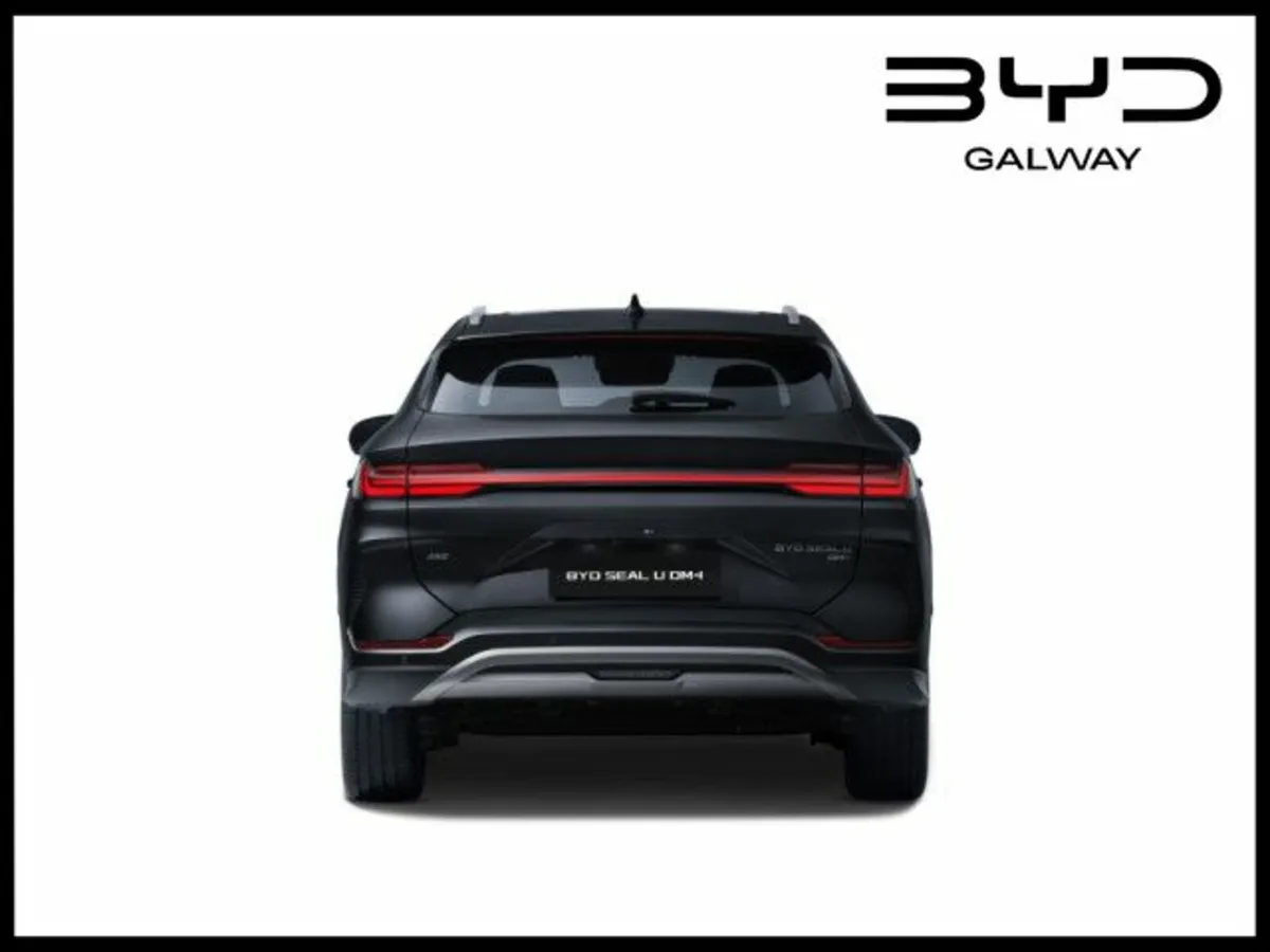 BYD SEAL U DM-i Design AWD 320BHP - Image 4