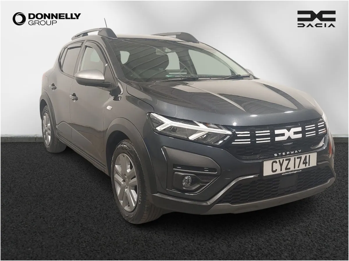 Dacia Sandero Stepway Hatchback Expression - Image 1
