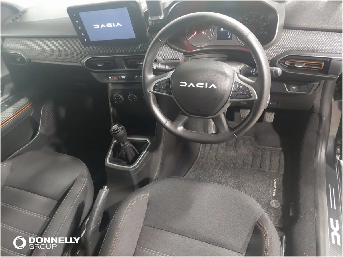 Dacia Sandero Stepway Hatchback Expression - Image 4