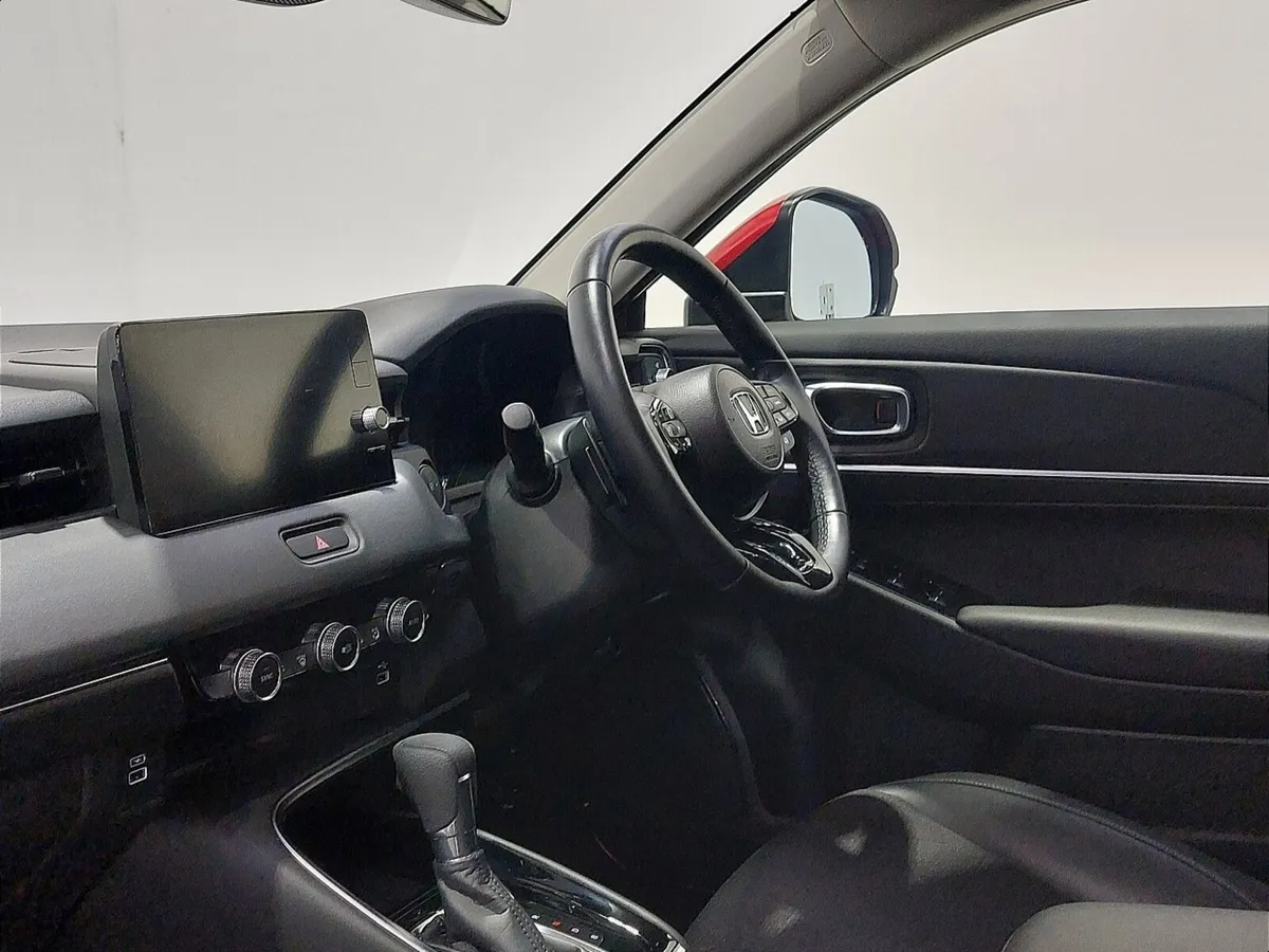 Honda HR-V Hr-V Hatchback Advance - Image 2