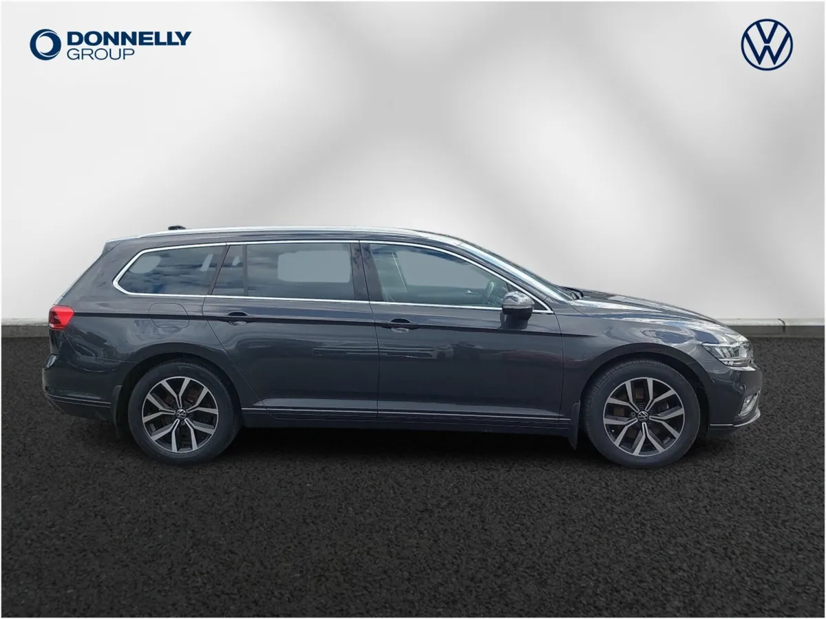 Volkswagen Passat Diesel Estate SEL - Image 4