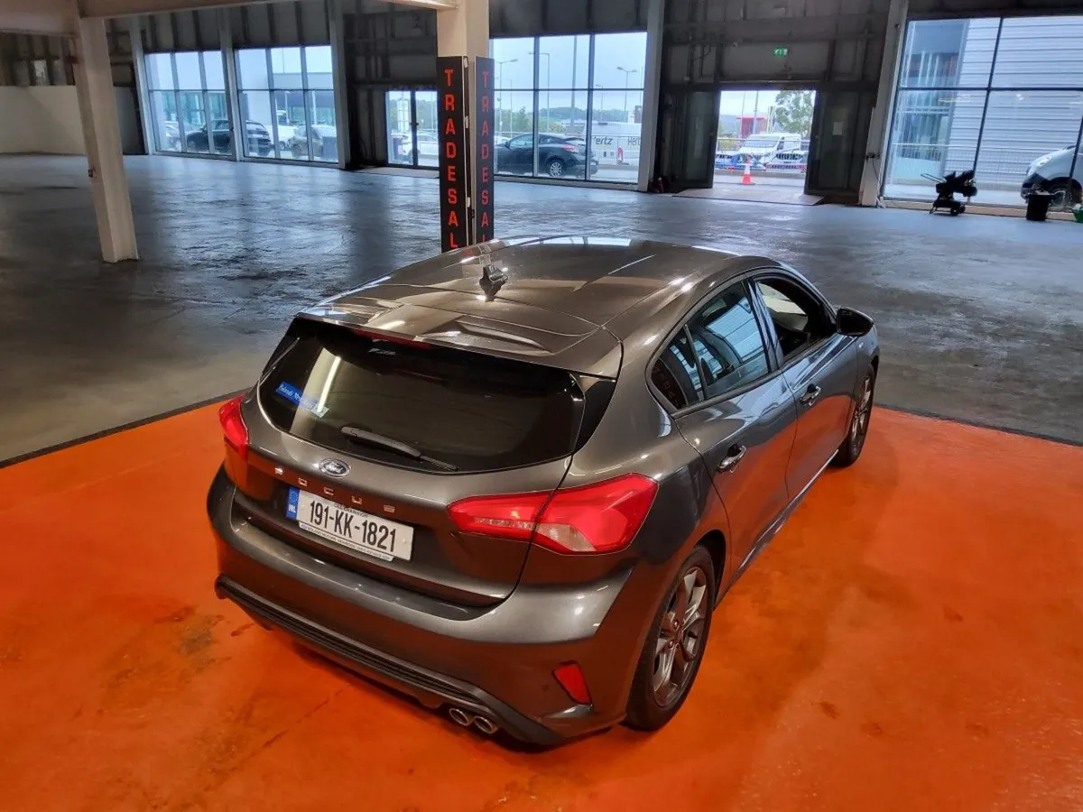 Ford Focus 1.5 Tdci 120PS St-line - Image 3