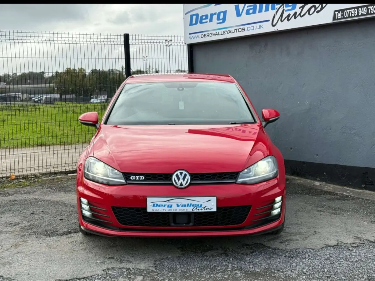 Volkswagen Golf 2014 - Image 2