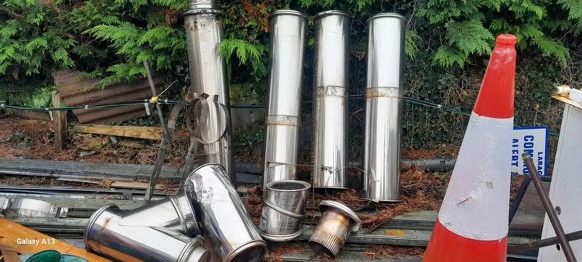 S/S solid fuel stove twinwall Flu - Image 1