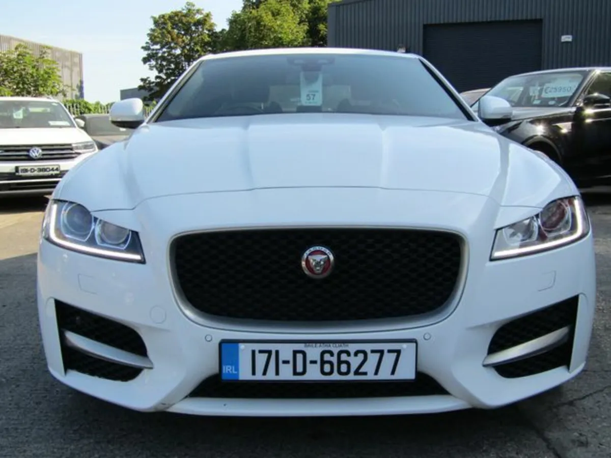 Jaguar XF D R-SPORT - Image 3