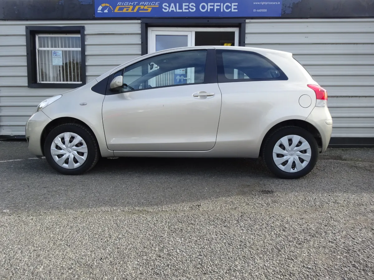 TOYOTA YARIS 1.3 PETROL LUNA AUTOMATIC LOW MILEAGE - Image 4
