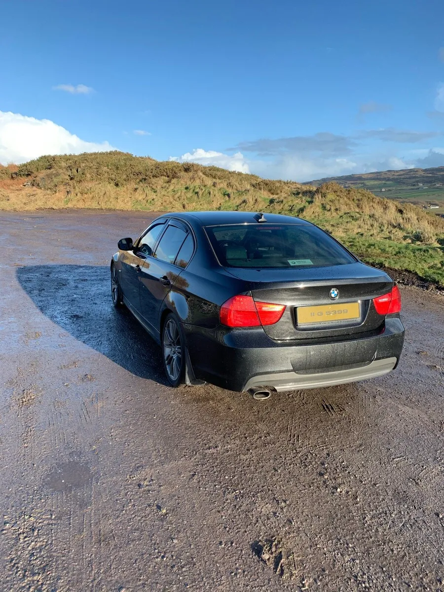 BMW e90 - Image 2