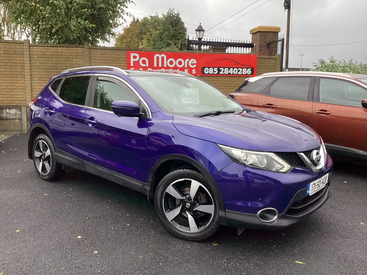 Nissan Qashqai ** CAMERA * SAT NAV - Image 2
