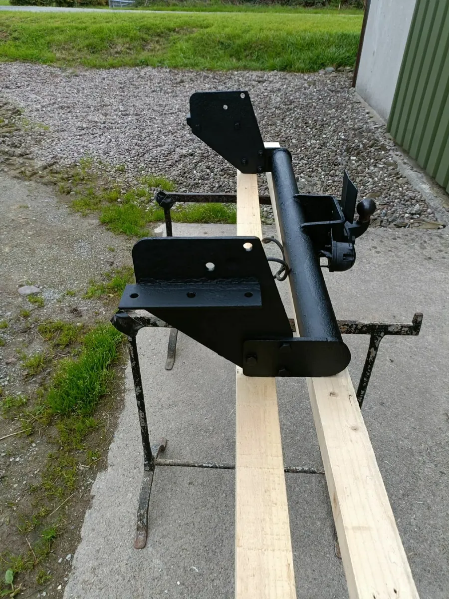 TOWBAR - Image 2