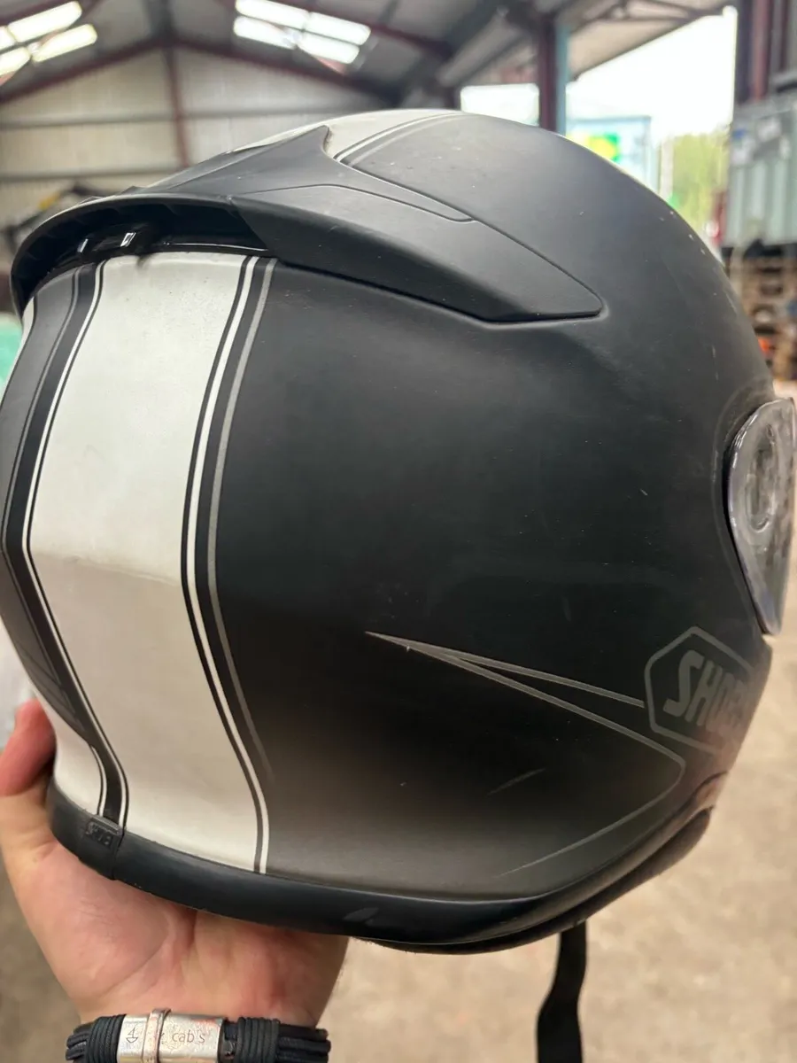 Shoei bike helmet - Image 3