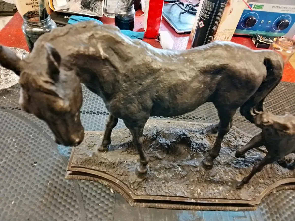 Bronze statue - Image 4