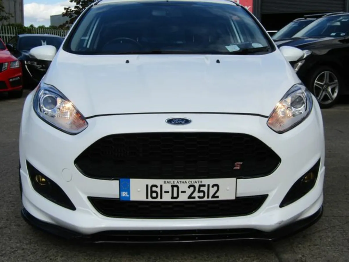 Ford Fiesta Zetec-s 1.0 125PS S/s5spd 3DR - Image 3
