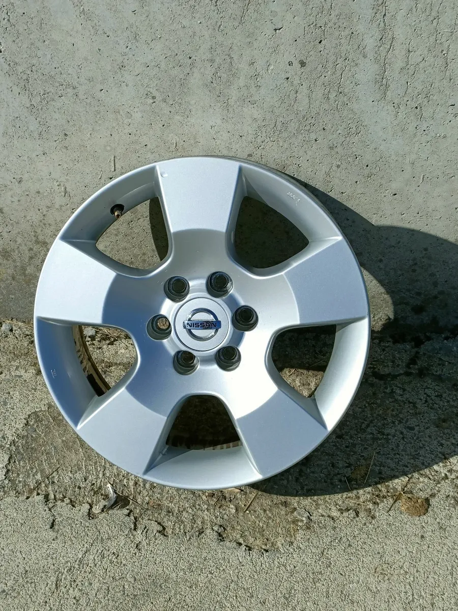 ALLOY WHEEL