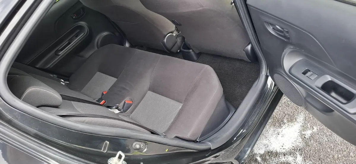 Toyota Aqua 2020 (NCT 01/28) - Image 4
