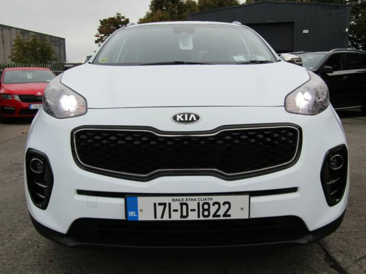 Kia Sportage EX 5DR. LOW KLMS. - Image 3