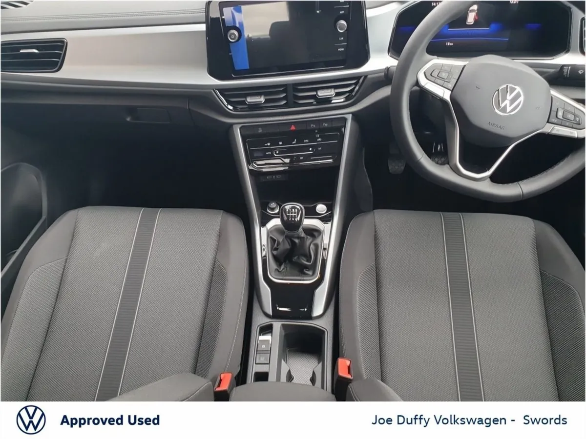 Volkswagen T-Roc Edition 75 2.0tdi M6F 116HP - Image 3